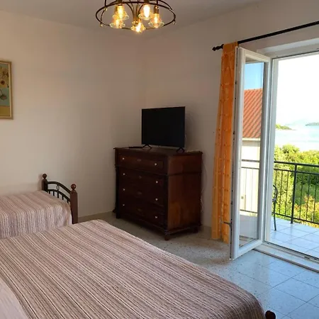 Green Apartment Апартаменты *