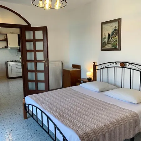 Апартаменты Green Apartment Сресер